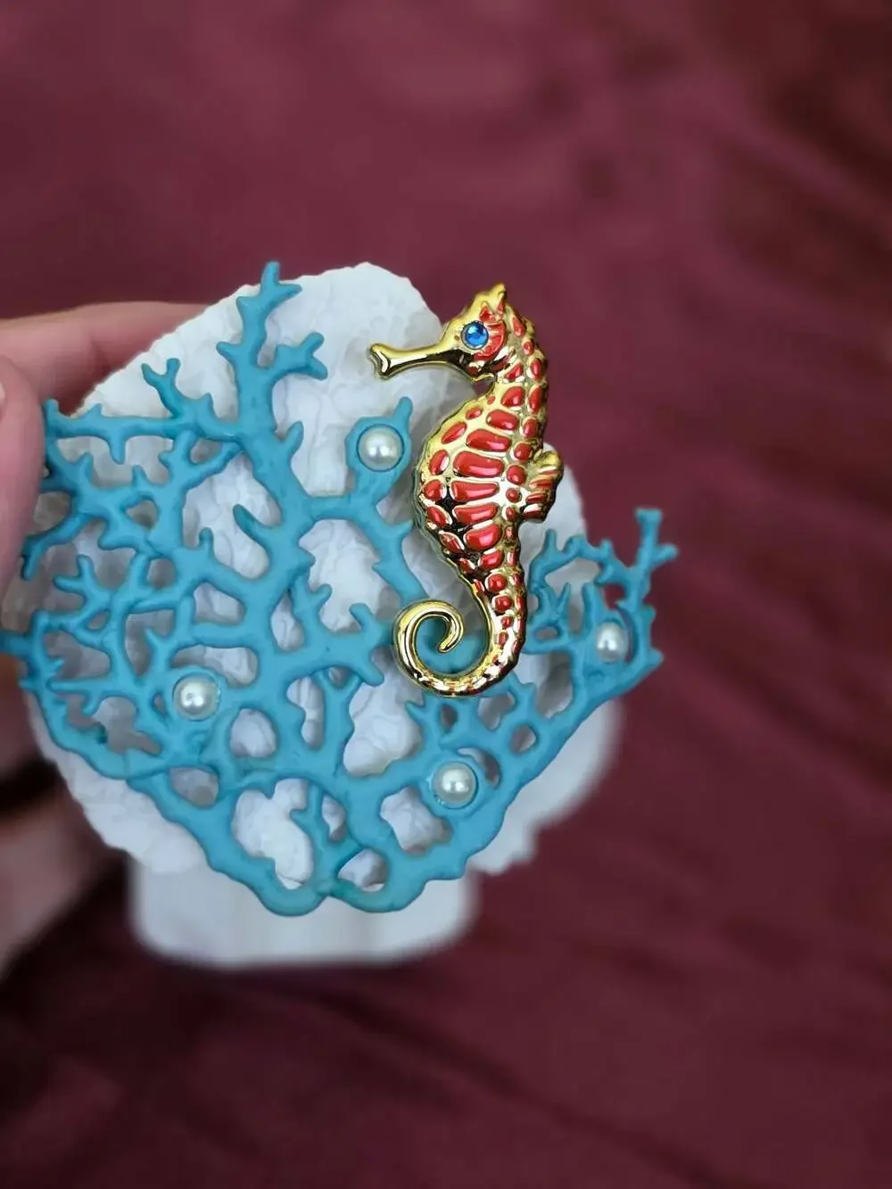Yankee Candle Coastal Seahorse Plug-In Scented Oil Diffuser Warmer